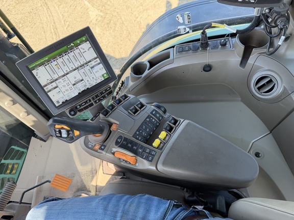 2023 John Deere 7R 330 - Photo33