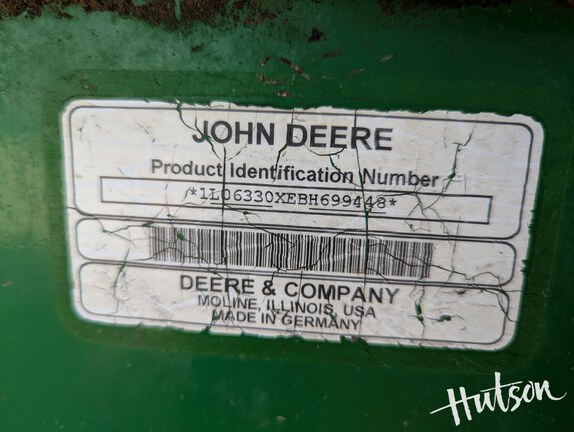 Photo of 2011 John Deere 6330
