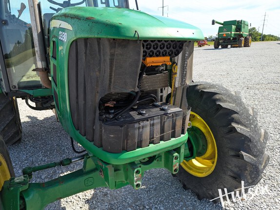 Photo of 2011 John Deere 6330