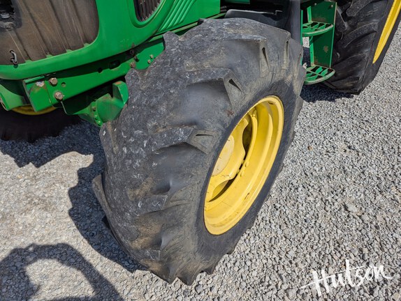 Photo of 2011 John Deere 6330