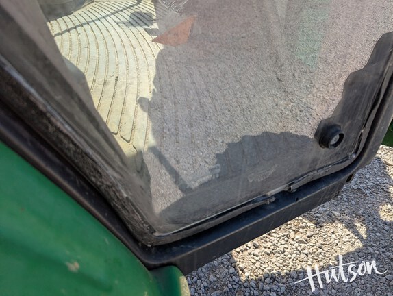 Photo of 2011 John Deere 6330