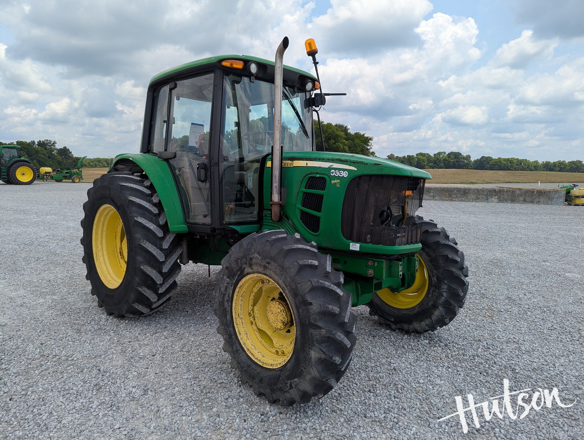 2011 John Deere 6330