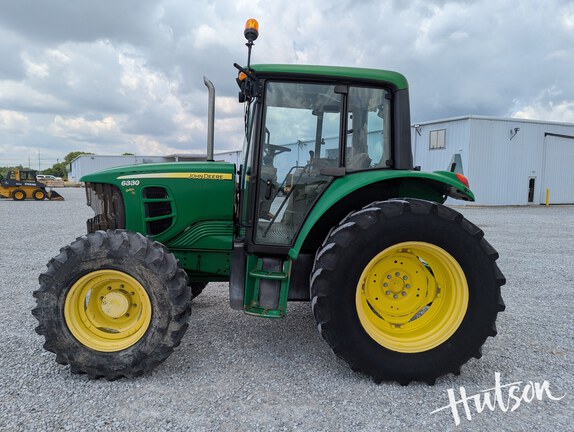 Photo of 2011 John Deere 6330