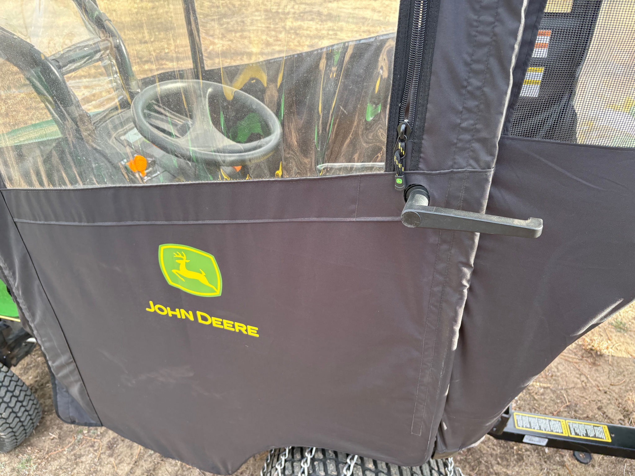 2014 John Deere X324 Image 13