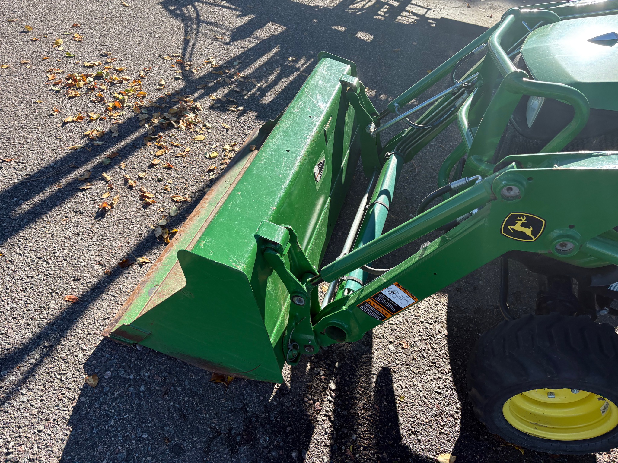2018 John Deere 1025R Image 14