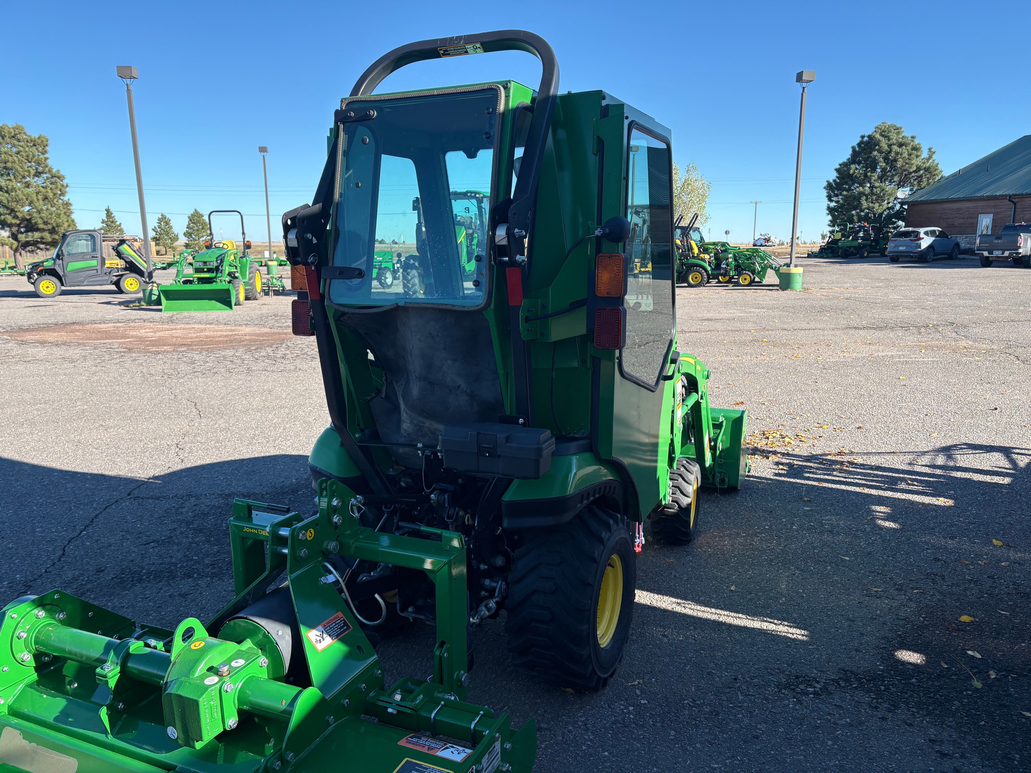 2018 John Deere 1025R Image 4
