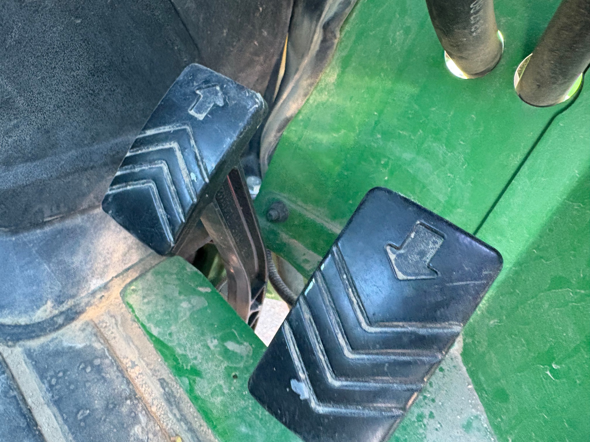 2018 John Deere 1025R Image 7