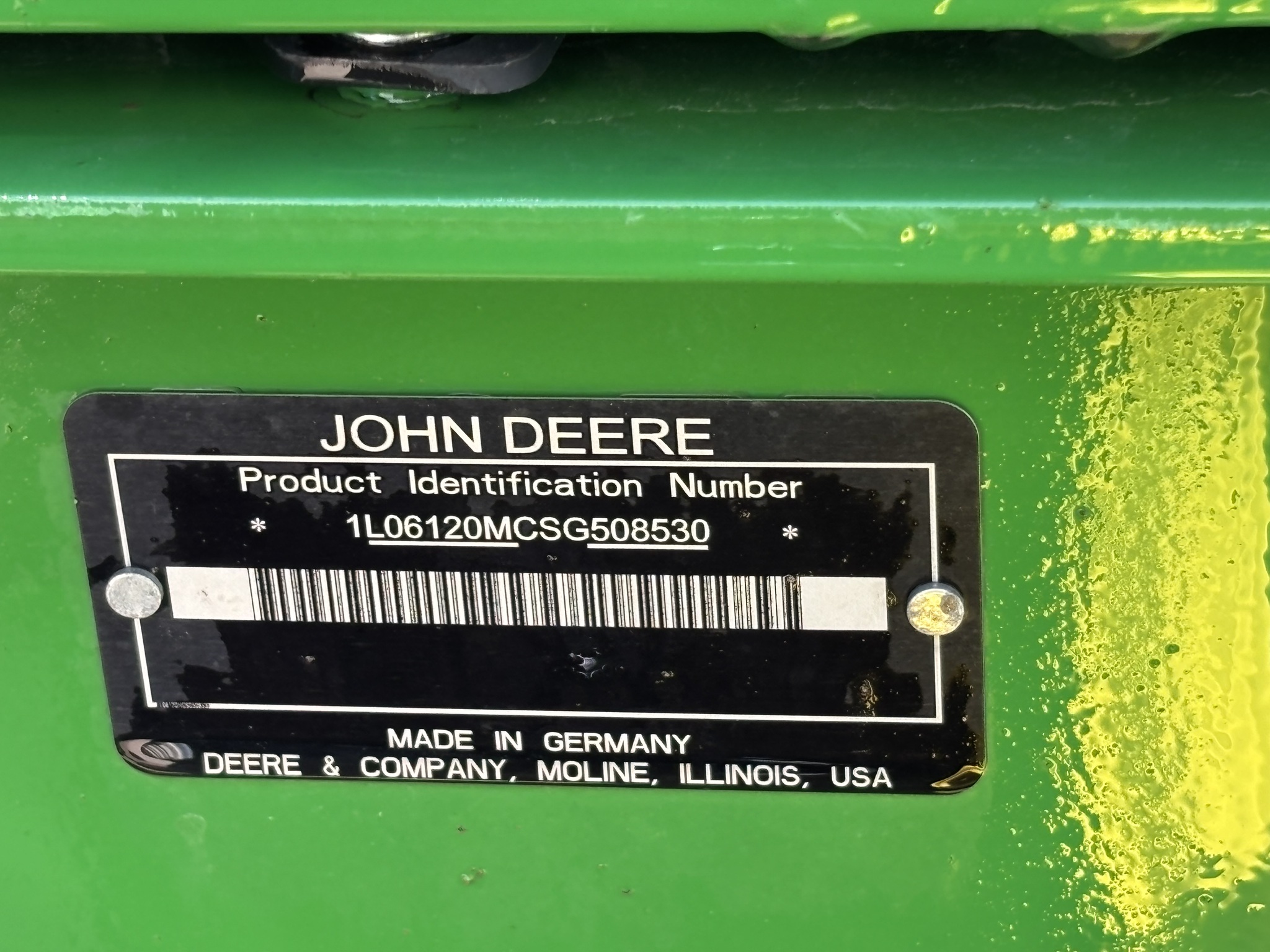 2025 John Deere 6120M Image 27
