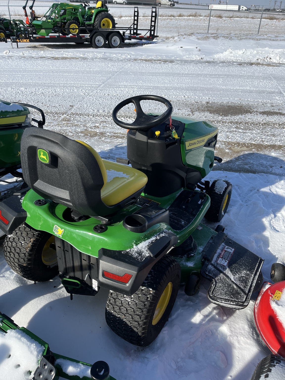 2023 John Deere S240 Image 3