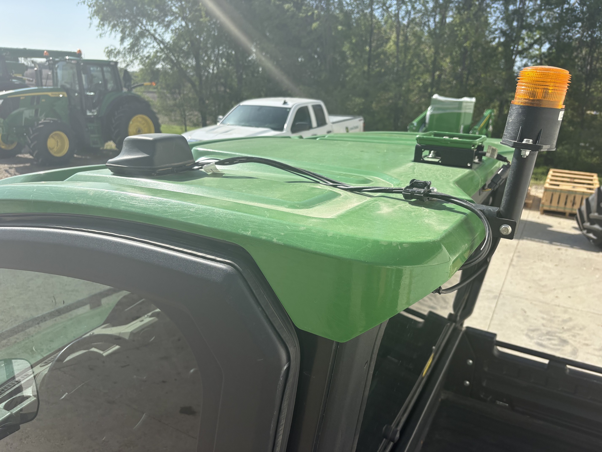  2024 John Deere XUV 835R at Heritage Tractor in Kewanee, IL