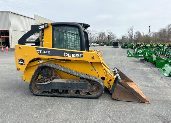 2007 John-Deere CT322