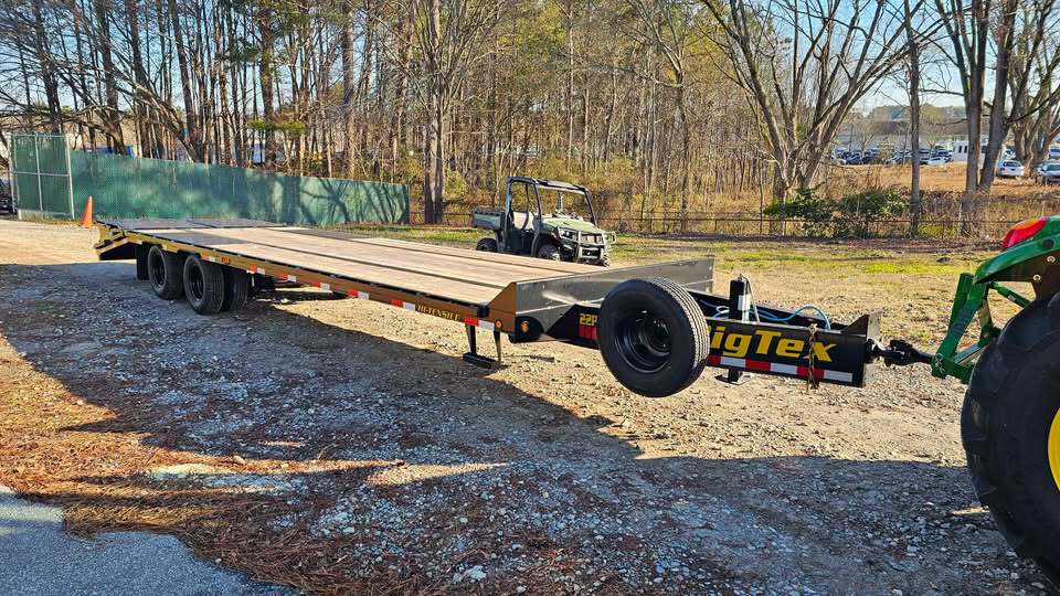 2025 Big Tex 22PH-25BK+5M MEGA RAMP Image 8