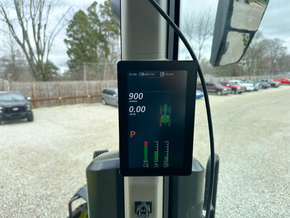 2025 John-Deere 8RX 410