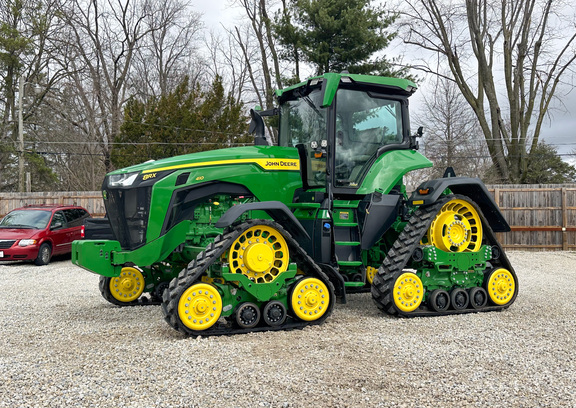 2025 John-Deere 8RX 410