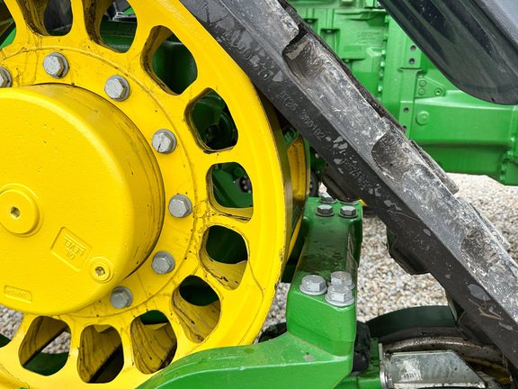 2025 John-Deere 8RX 410