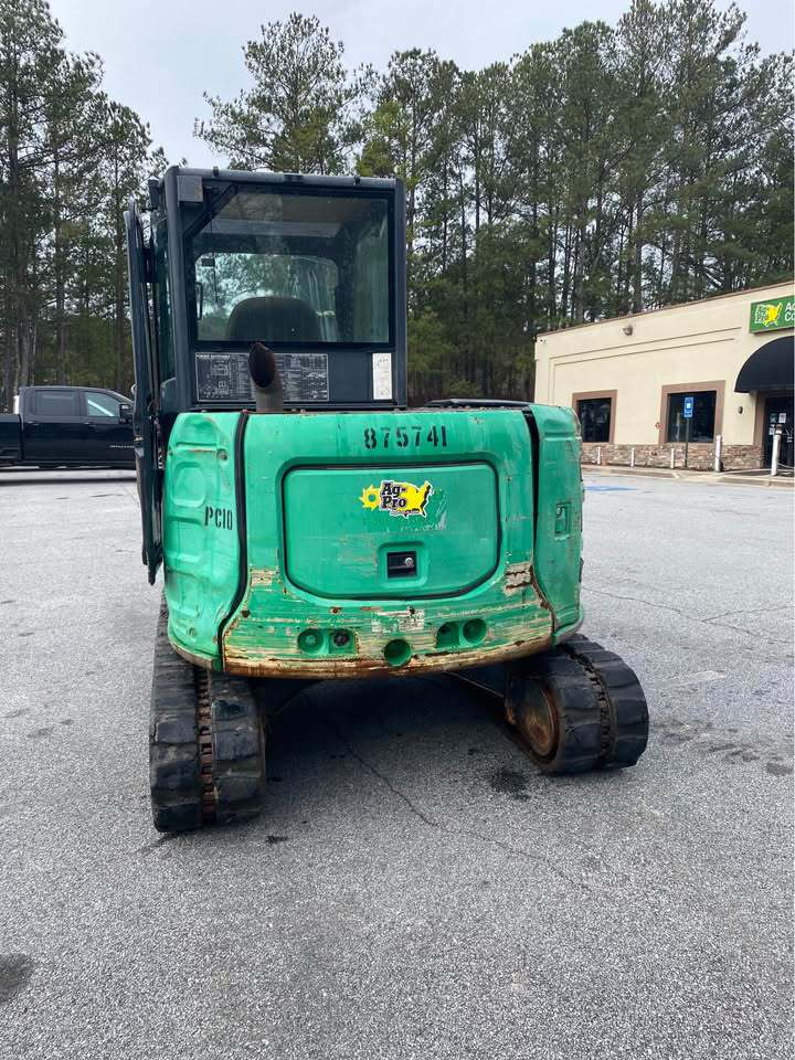2016 John Deere 60G Image 5