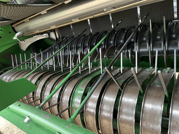 2012 John Deere 568 (24th thumbnail)