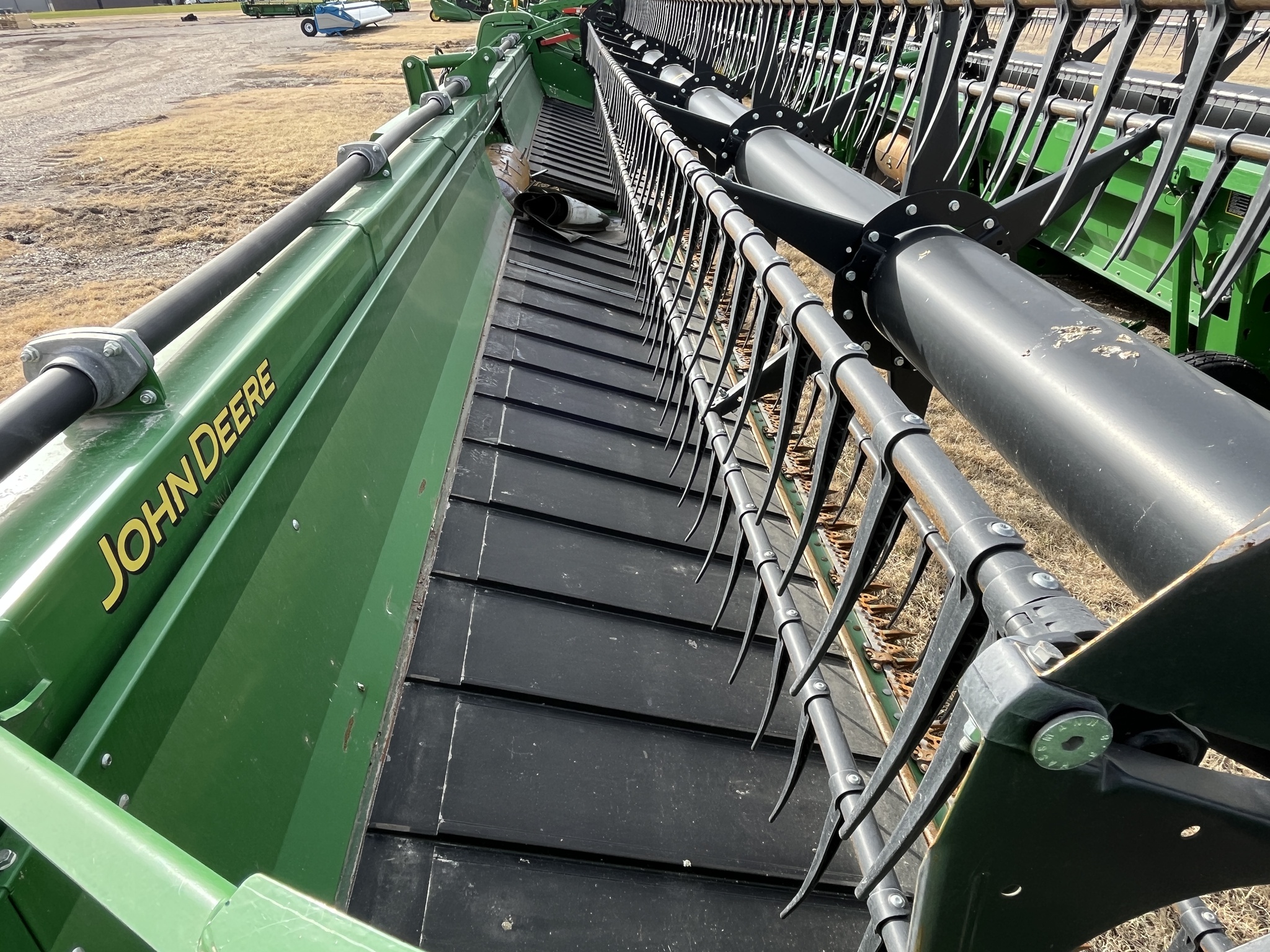 2021 John Deere 735D Image 3