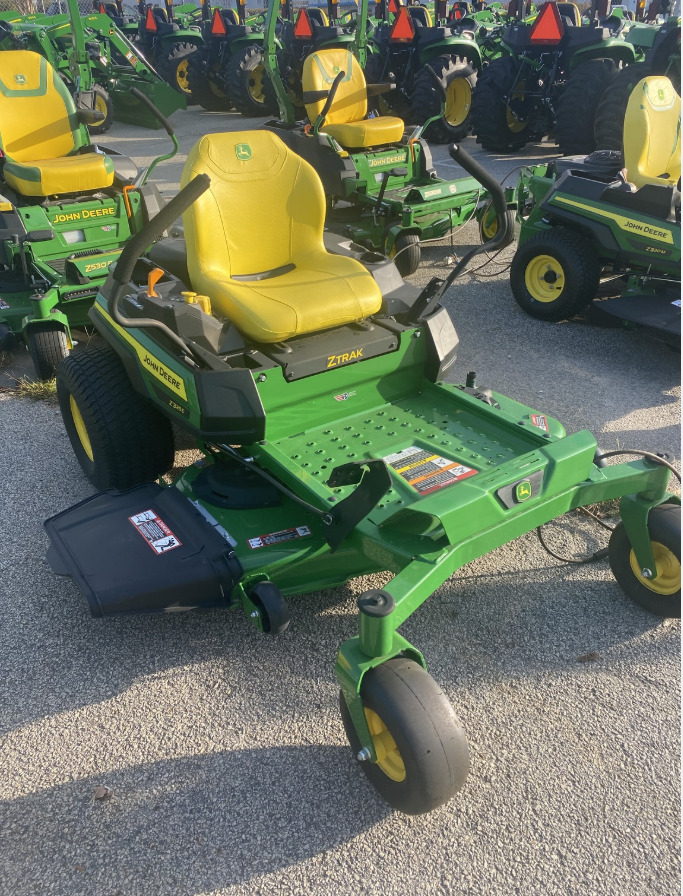 2024 John Deere Z325E Image 1