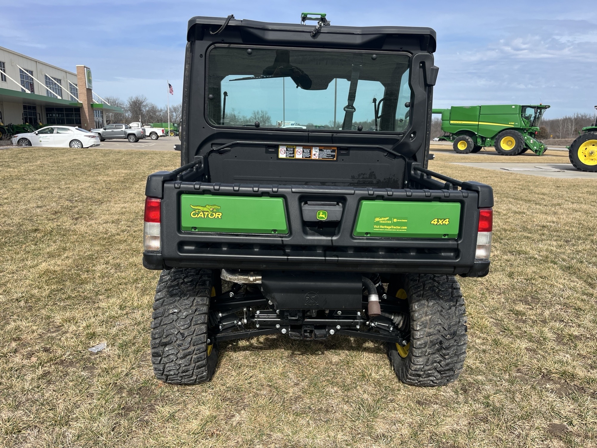  2023 John Deere XUV 835M at Heritage Tractor in Adrian, MO