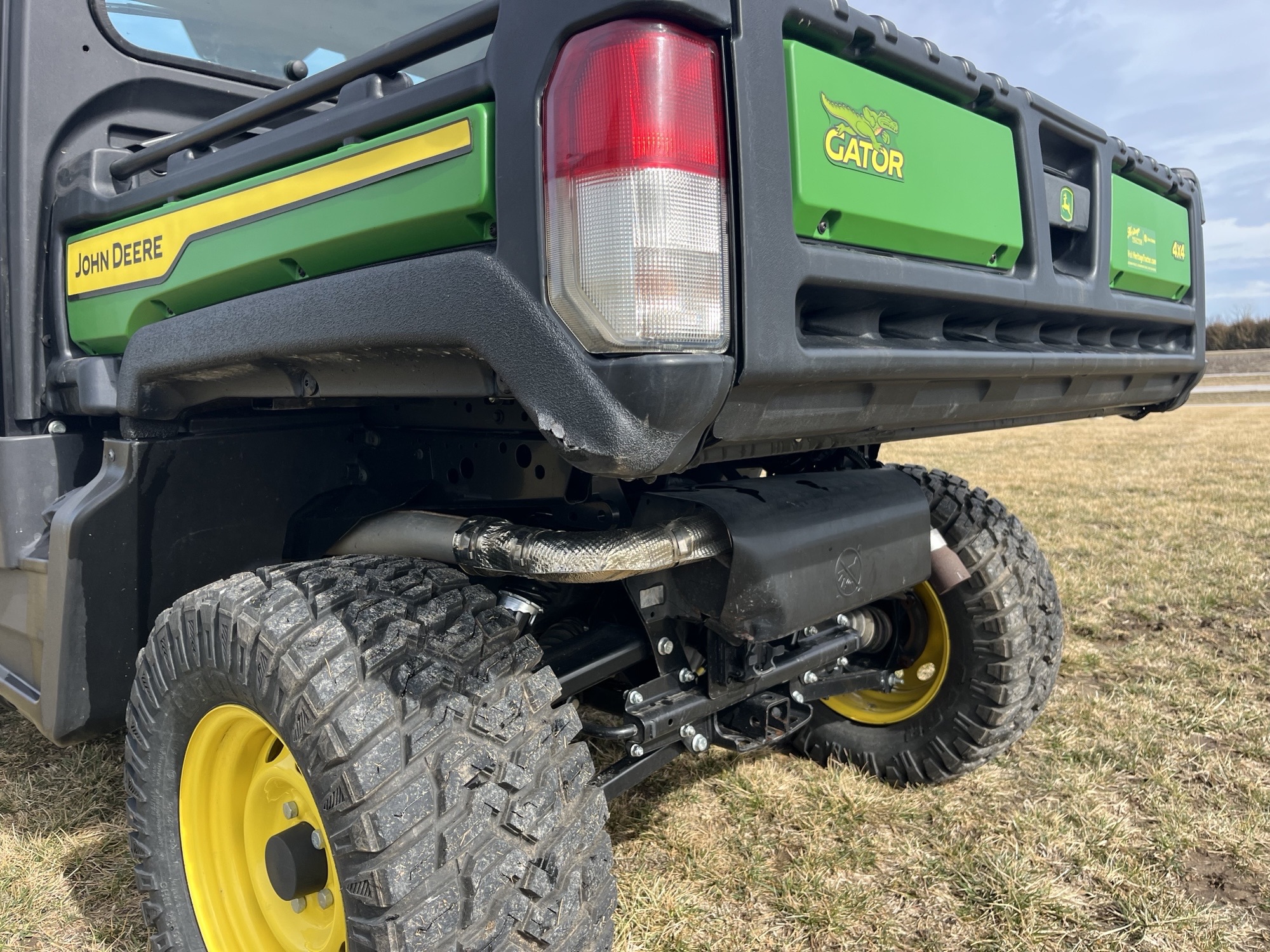  2023 John Deere XUV 835M at Heritage Tractor in Adrian, MO