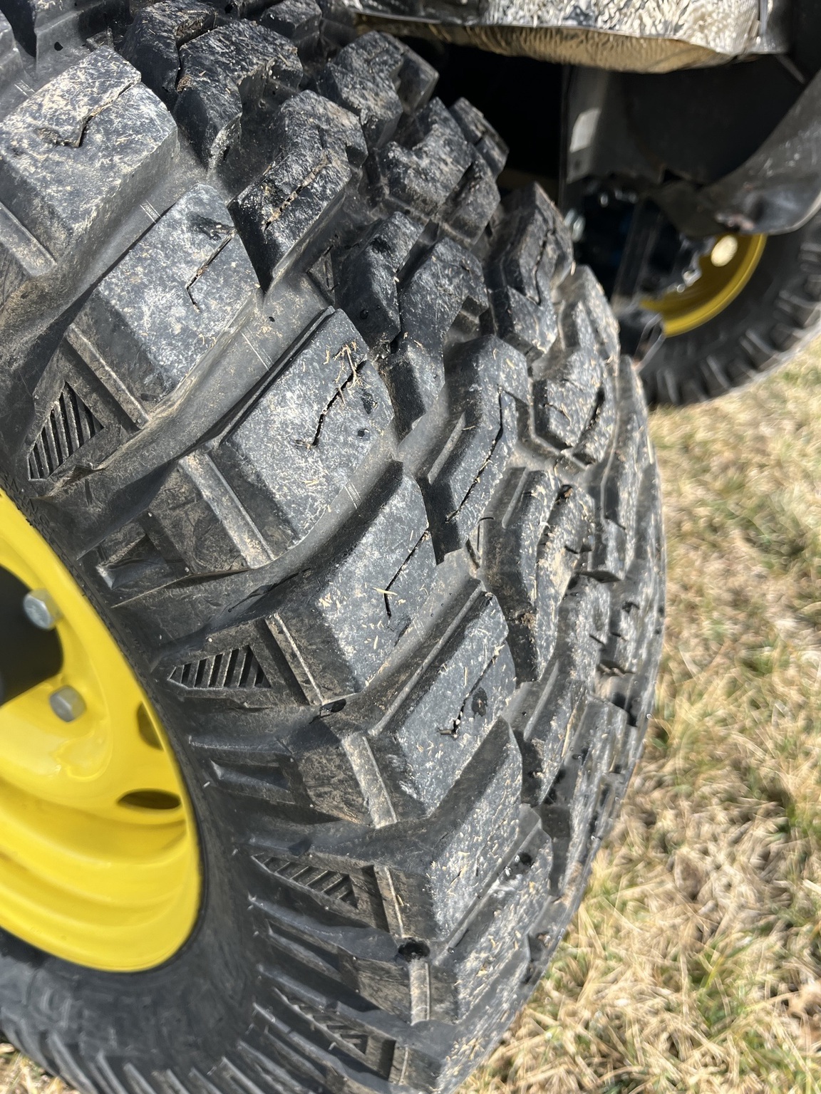  2023 John Deere XUV 835M at Heritage Tractor in Adrian, MO