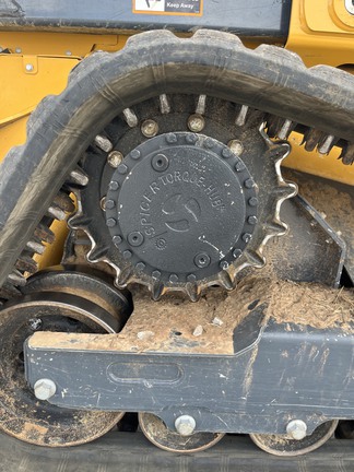 2024 John Deere 333 P