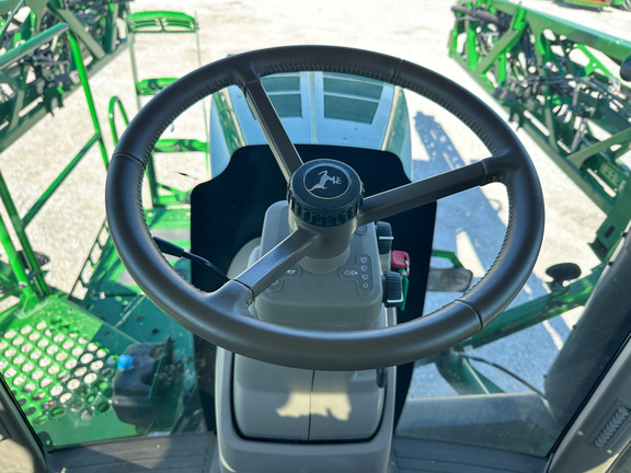 2020 John-Deere R4038