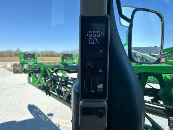 2020 John-Deere R4038