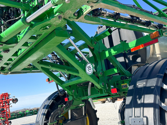 2020 John-Deere R4038