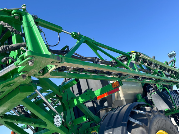2020 John-Deere R4038