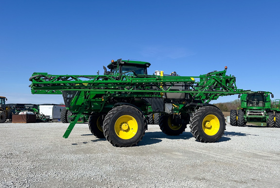 2020 John-Deere R4038