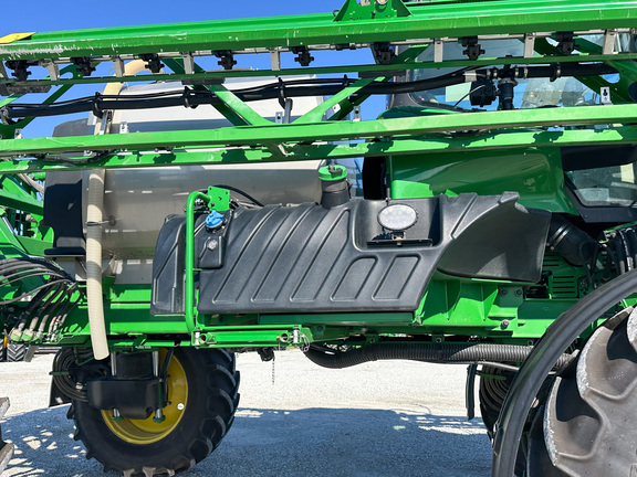 2020 John-Deere R4038