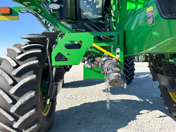 2020 John-Deere R4038