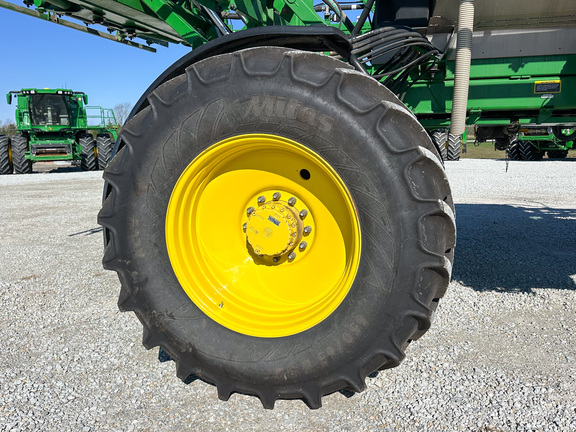 2020 John-Deere R4038