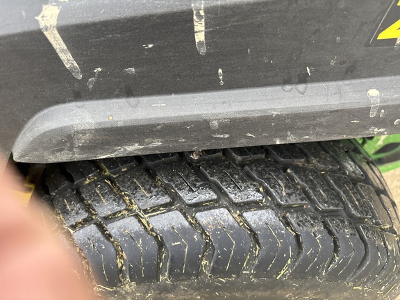 Used 2021 John Deere Z530M Zero Turn Mowers at Koenig Equipment in Urbana, OH - Photo13