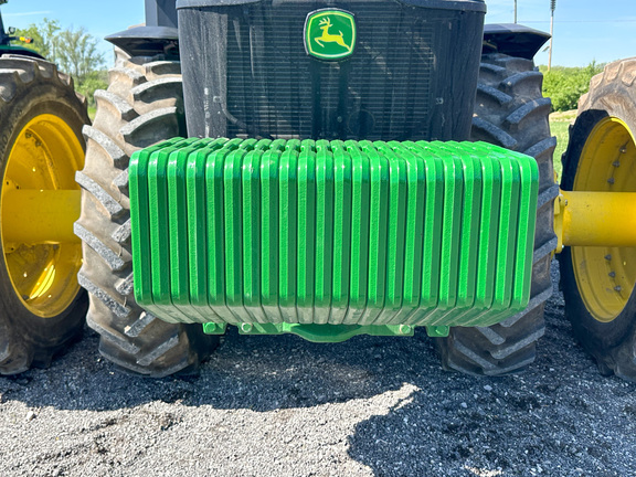 2022 John-Deere 8R 310