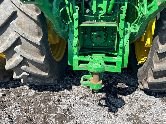 2022 John-Deere 8R 310