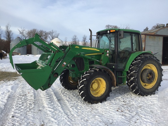 2011 John Deere 6430 (2nd thumbnail)