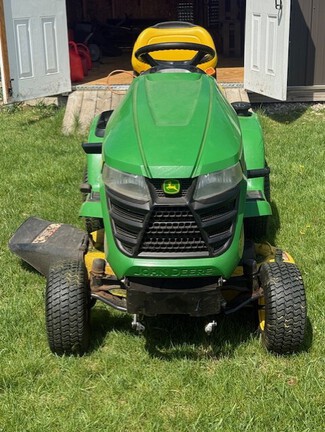 Photo of 2014 John Deere X300
