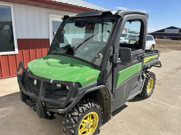 2023 John Deere XUV 835M - Photo11