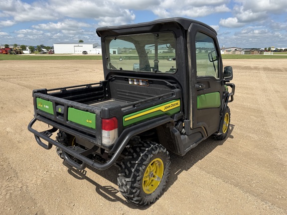 2023 John Deere XUV 835M - Photo3