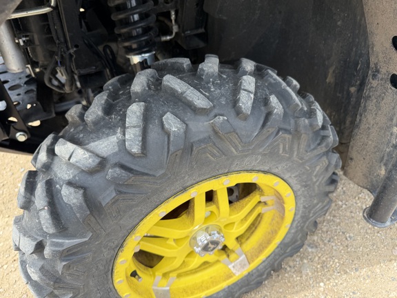 2023 John Deere XUV 835M - Photo10