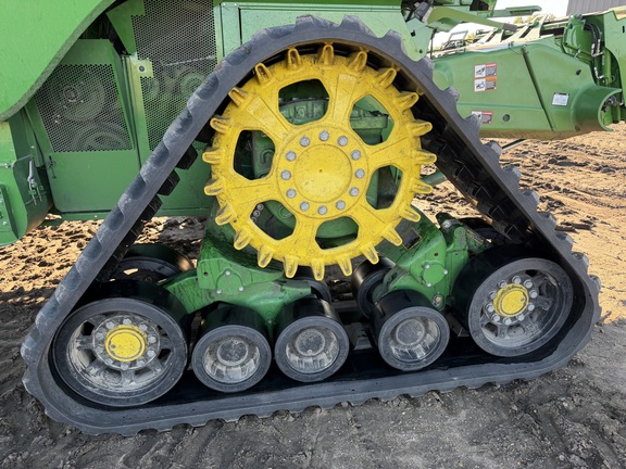 2024 John Deere S780 - Photo15