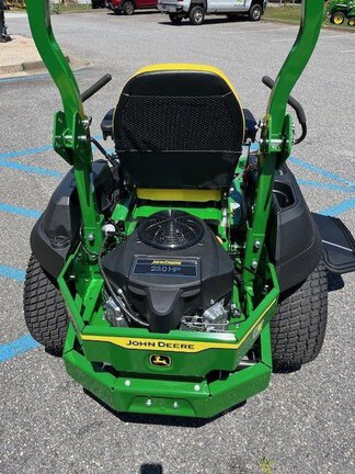 2026 John Deere Z720E-5