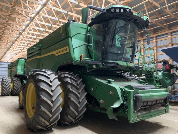 2022 John Deere X9 1000