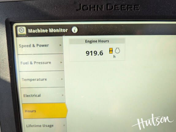 Photo of 2023 John Deere 600R