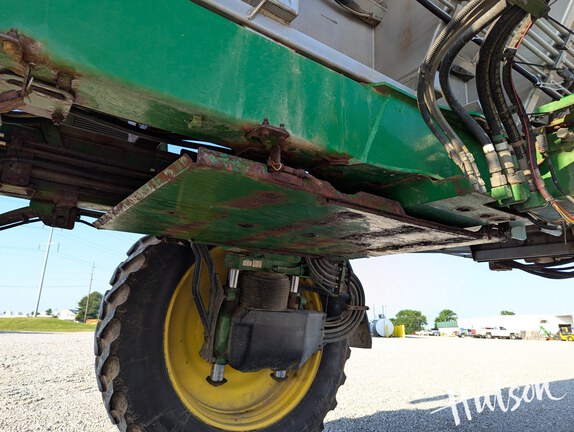 Photo of 2023 John Deere 600R