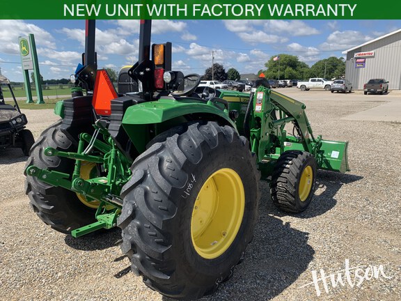 Photo of 2025 John Deere 4066M