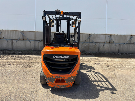2023 Doosan D30S-7